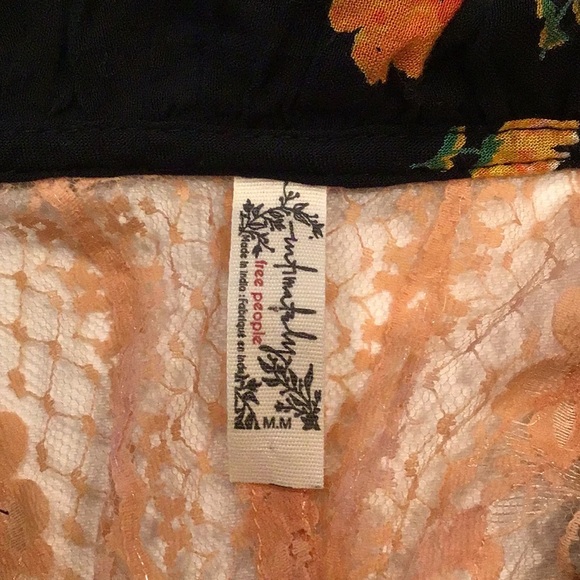 Intimately by Free People Poppy Printed Bodysuit NWOT Size M - Picture 8 of 9